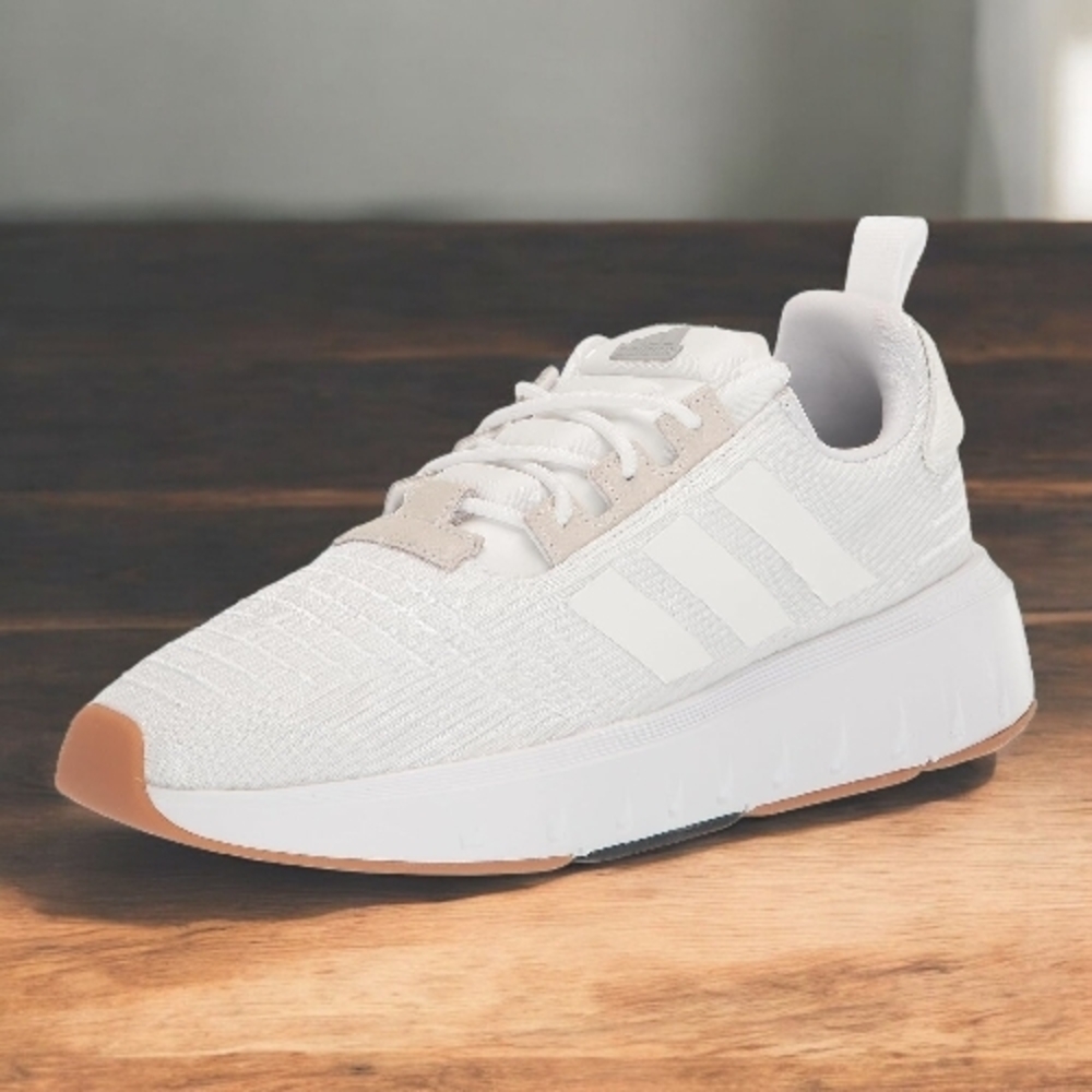 adidas Men's Swift Run23 Running Sneakers